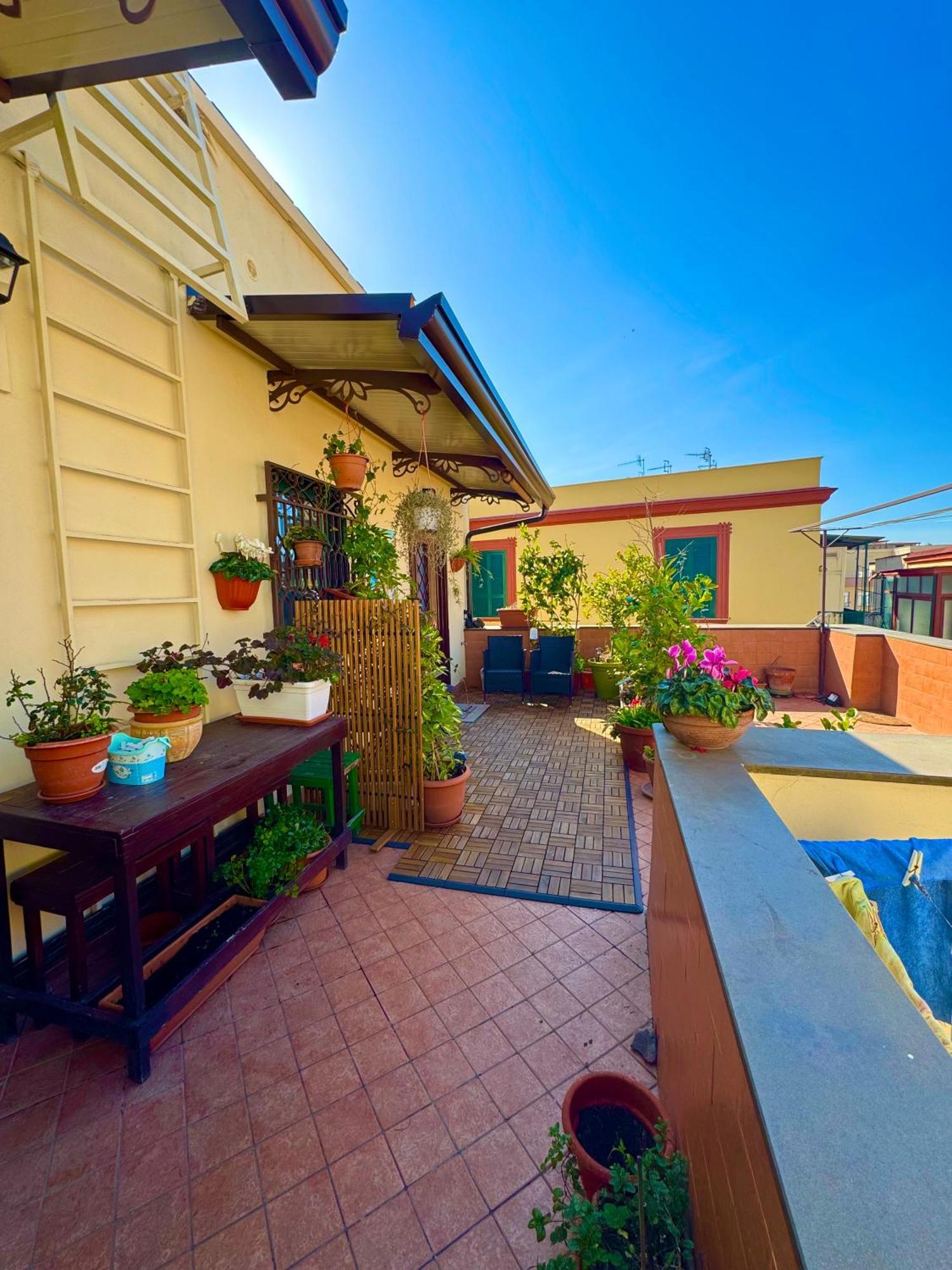Il Cammeo 2 Guest House, Near Pompeii And Vesuvius Torre del Greco Exterior foto